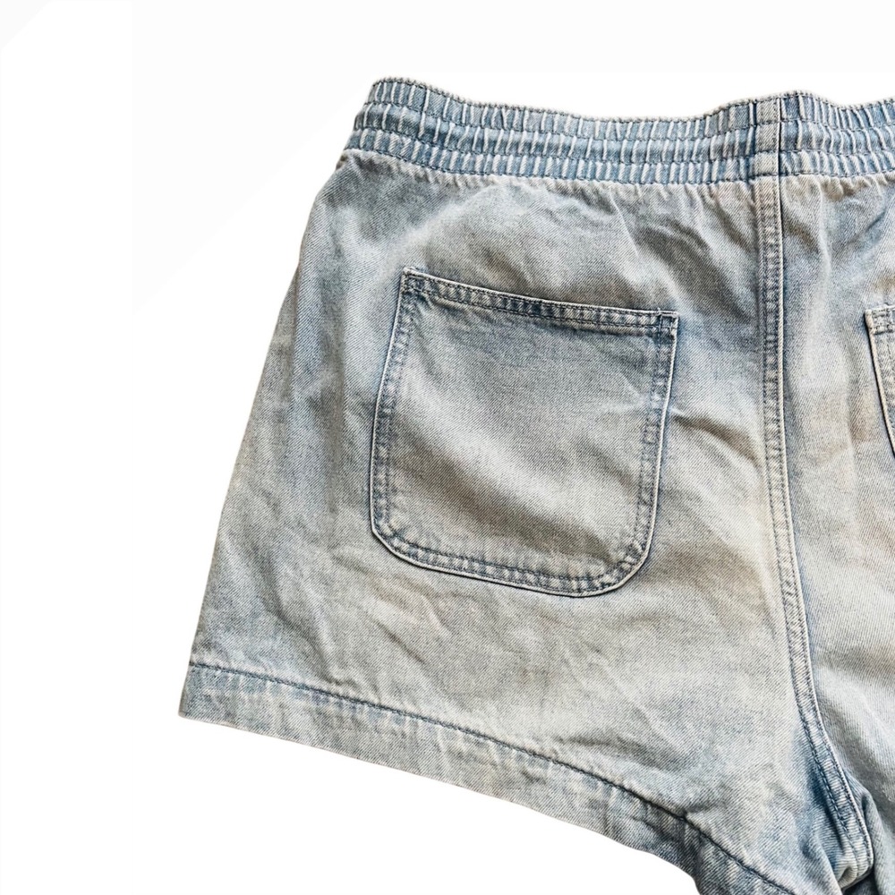 GAP Women's Blue Jean Shorts - Picture 4 of 5